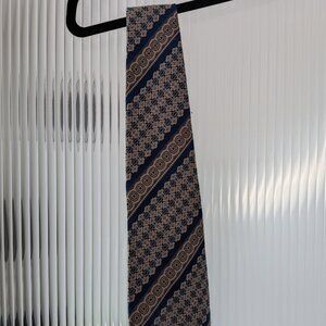Pierre Cardin geometric tie